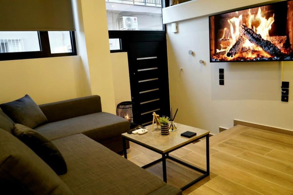 Cosy Loft Appartement Patras Buitenkant foto